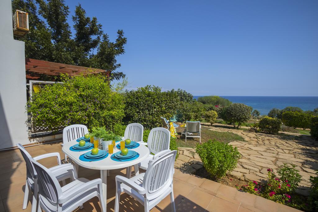 Protaras Beachfront Sirina Lina Suite Paralímni Eksteriør bilde